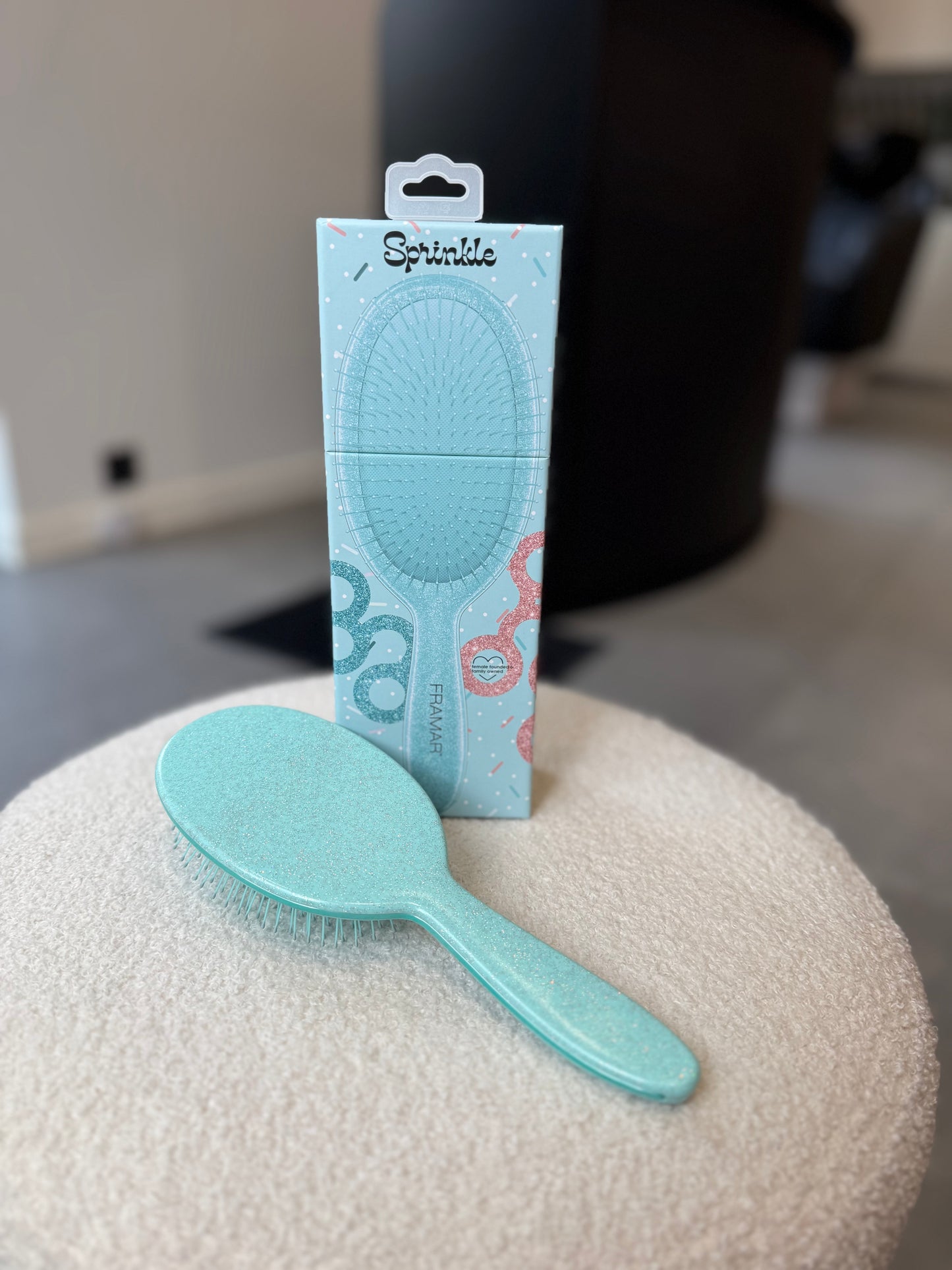 Framar Detangle Brush Sprinkle
