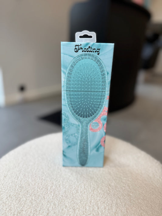 Framar Detangle brush Frosting