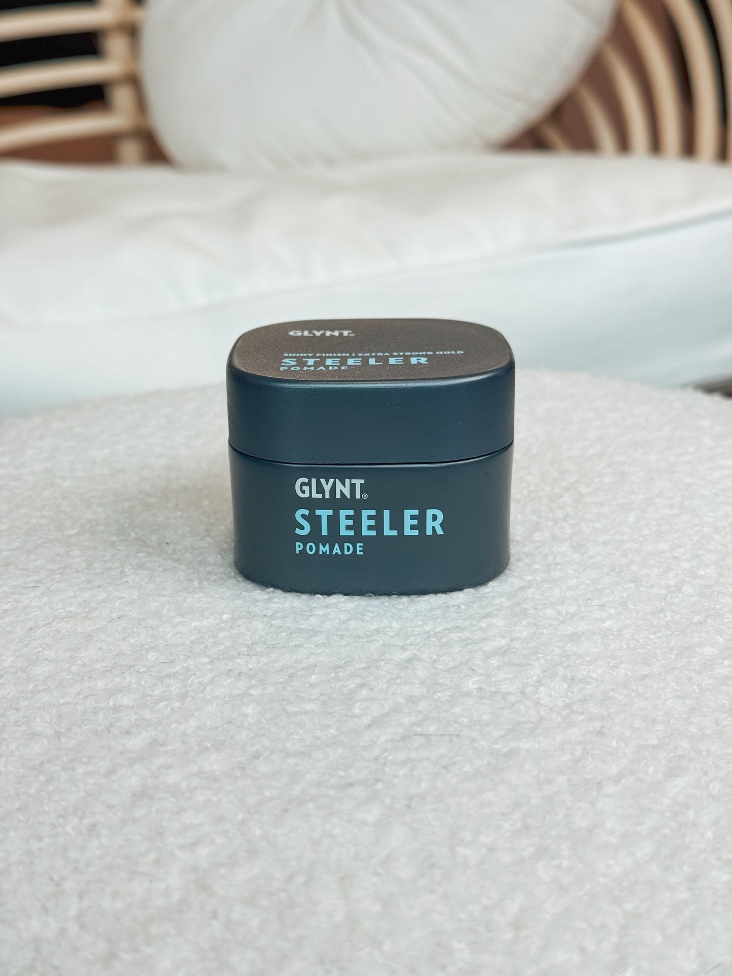 Steeler pomade